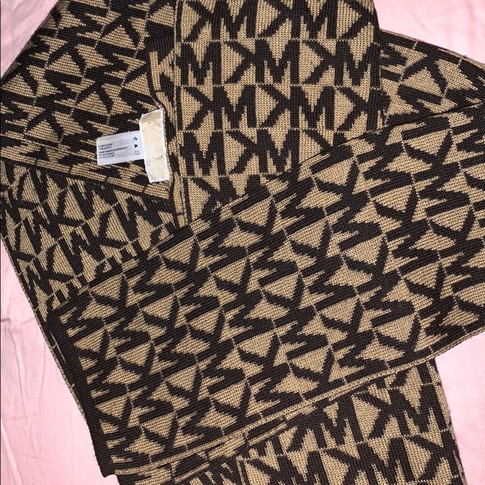 michael kors scarf